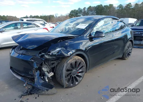 2022 Tesla Model Y Performance Dual Motor All-Wheel Drive from USA, damaged, VIN 7SAYGDEF2NF319933